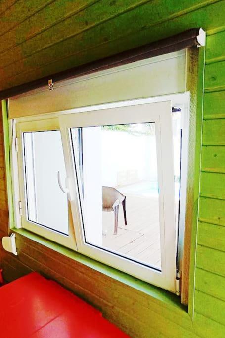 Private Small Studio In Costa De Caparica Екстериор снимка